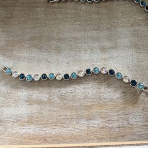 Touchstone crystal Montana, Aquamarine and Crystal Aurore Boreale bracelet